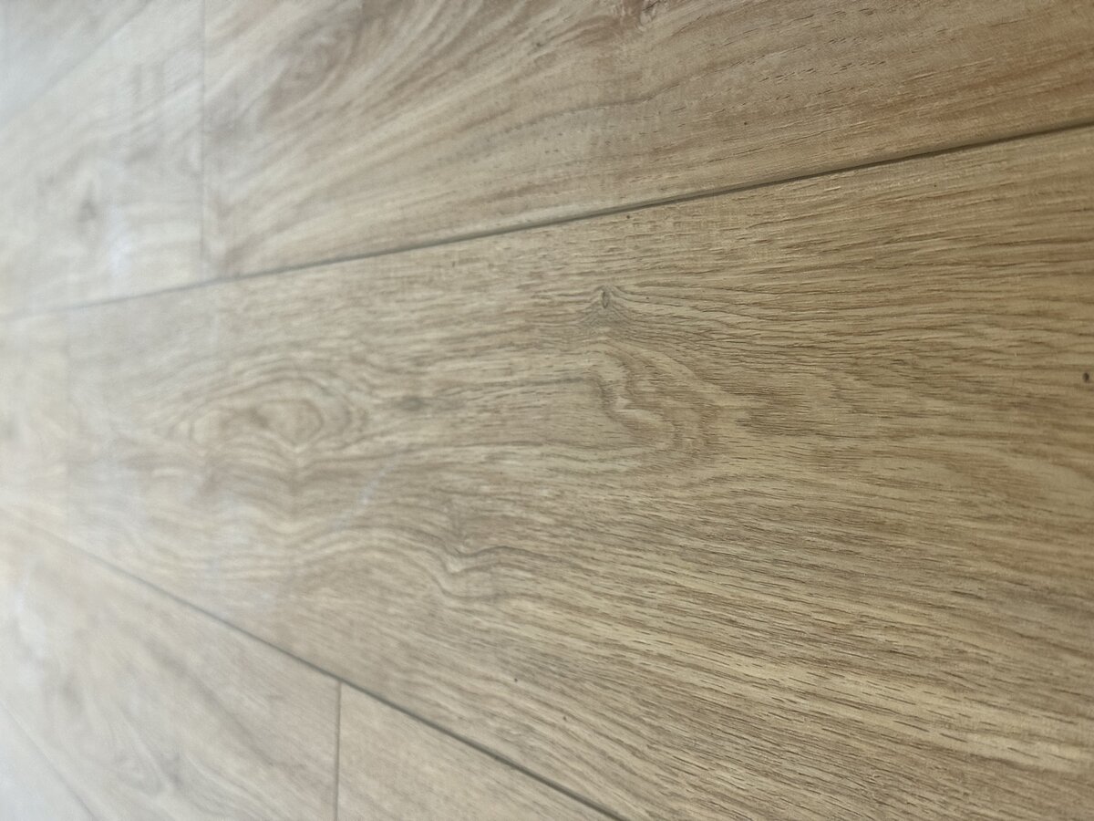 Modern living room floor showcasing 2025 flooring trends